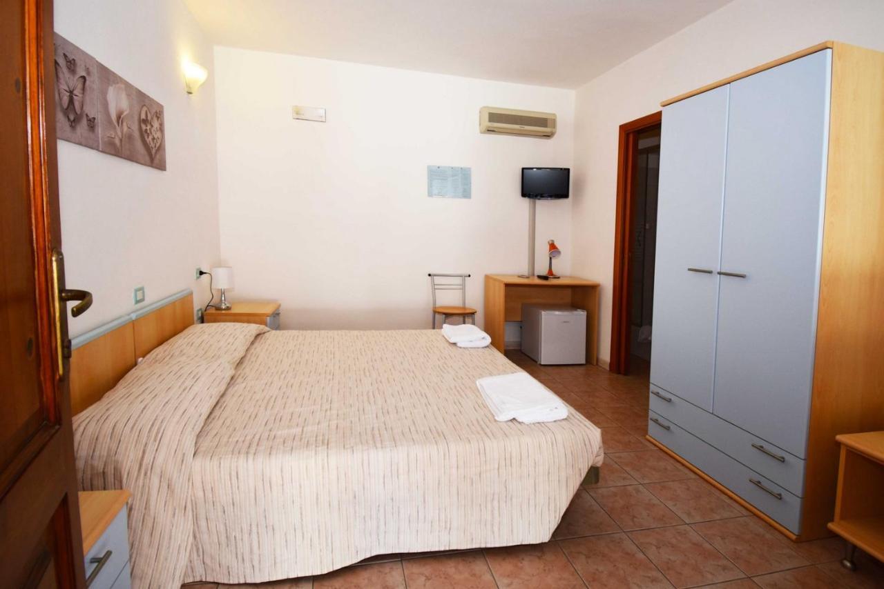 La Corte Degli Ulivi 카데두 외부 사진
