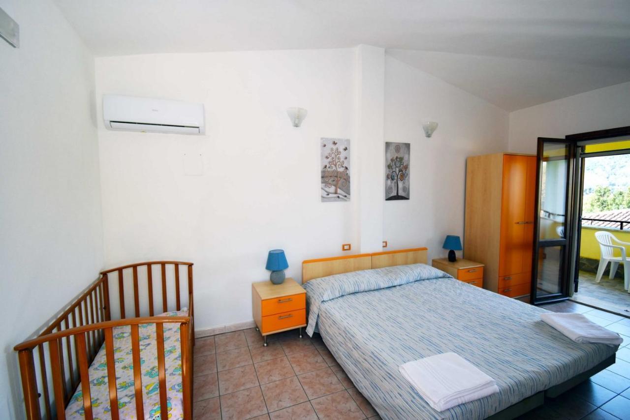 La Corte Degli Ulivi 카데두 외부 사진